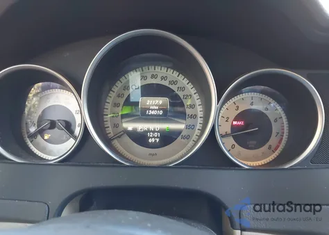 2013 Mercedes-Benz C 250 Sport из США, поврежденный, VIN WDDGF4HB0DA767038